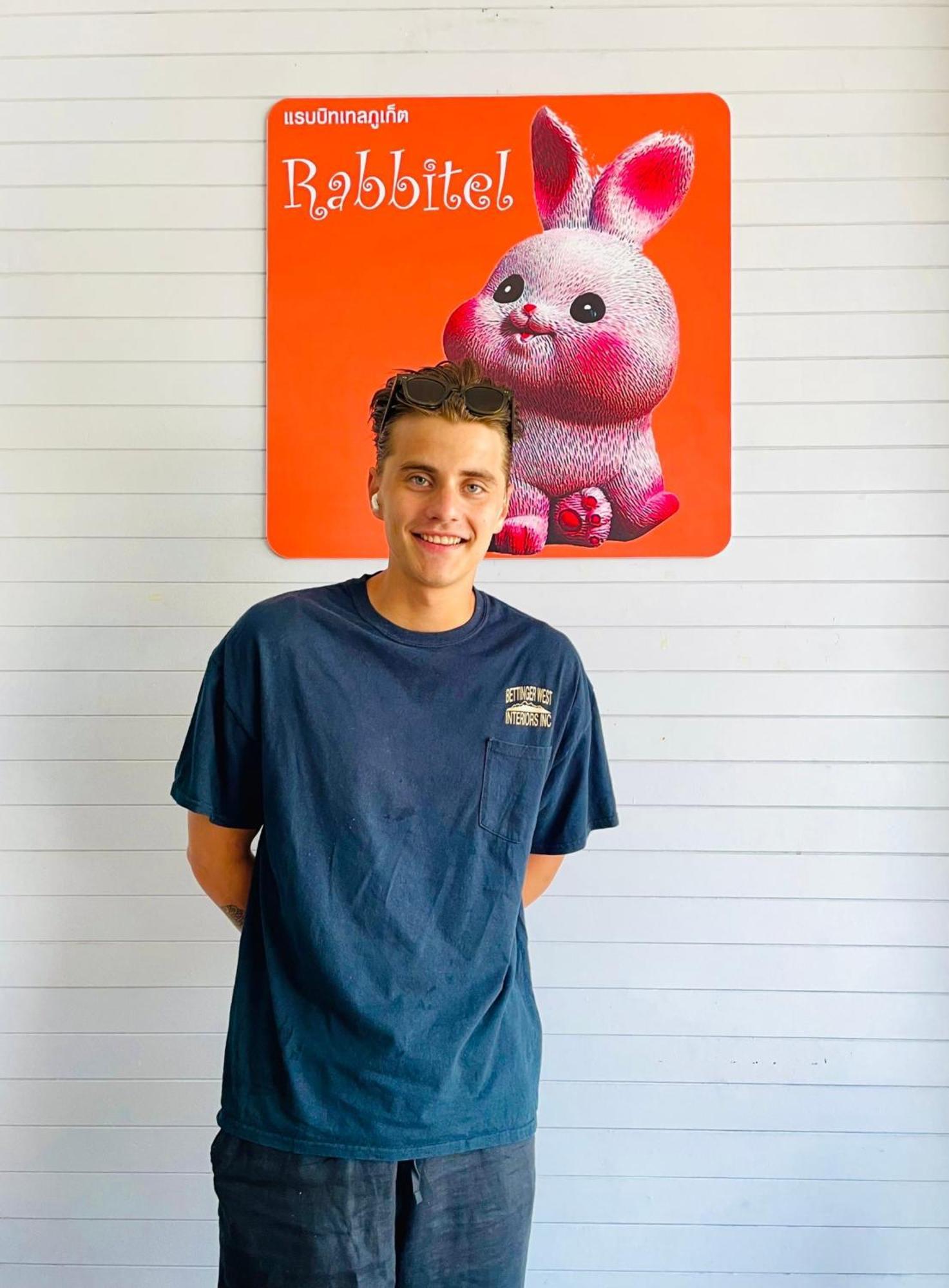 Rabbitel Phuket Vandrarhem Exteriör bild